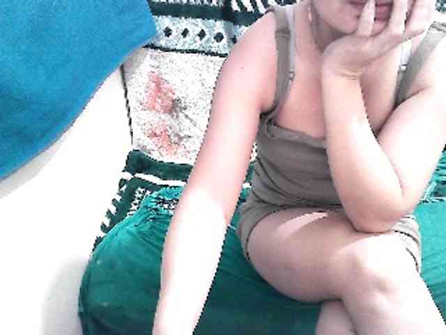 GrrrHottt18 webcam