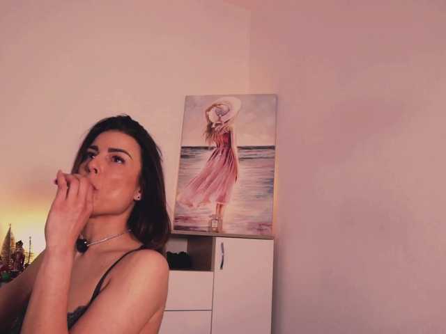 MissLullu's BongaCams show and profile