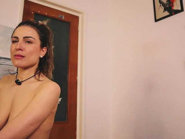 MissLullu's BongaCams show and profile