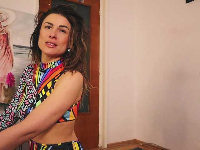 MissLullu's BongaCams show and profile