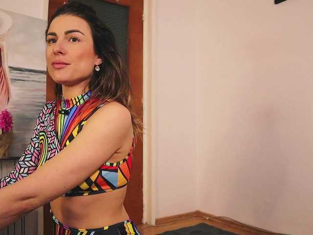 MissLullu's BongaCams show and profile