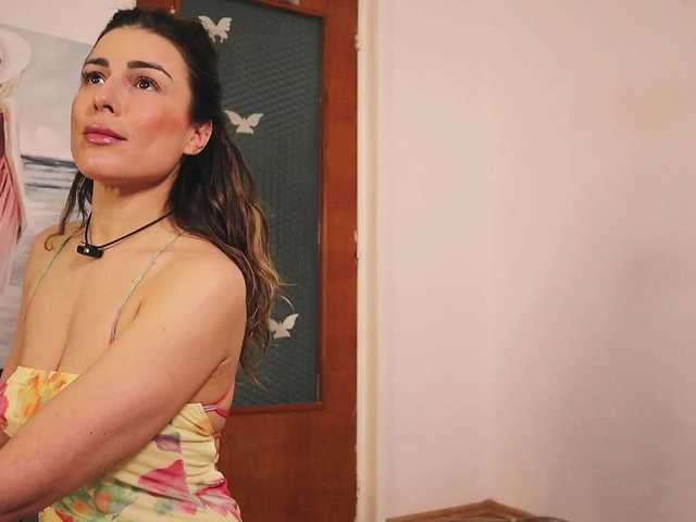 MissLullu's BongaCams show and profile