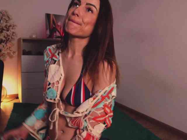 MissLullu webcam