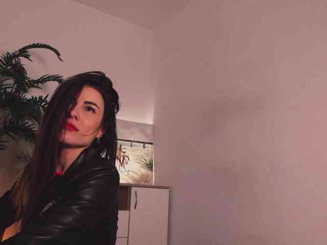 MissLullu webcam