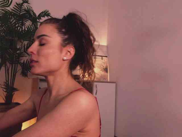 MissLullu webcam