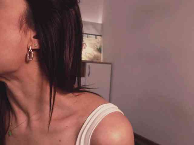 MissLullu webcam