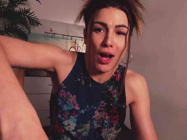 MissLullu webcam