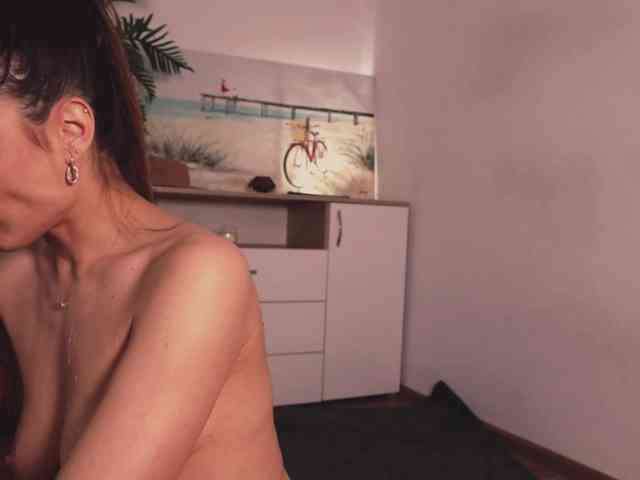 MissLullu webcam