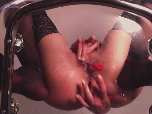 MissLullu webcam
