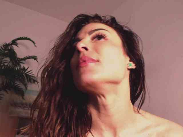 MissLullu webcam