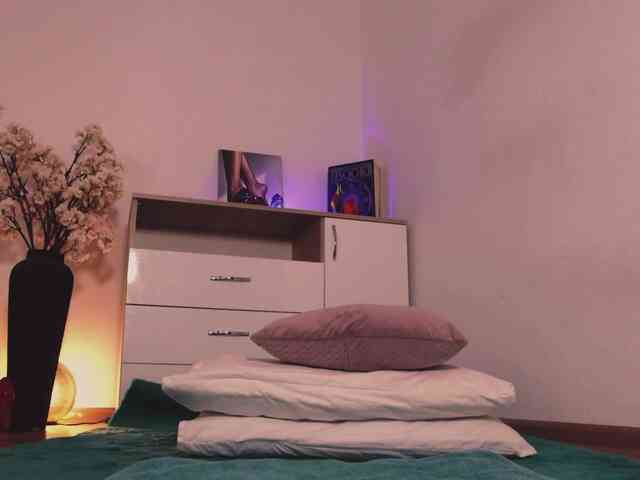 MissLullu webcam