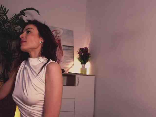 MissLullu webcam