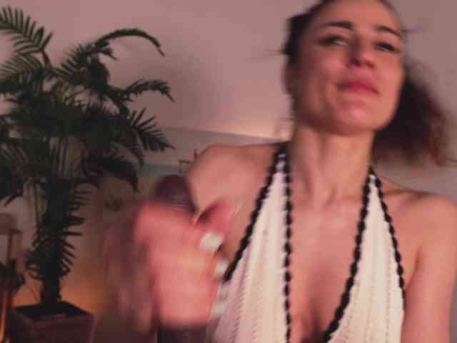 MissLullu webcam