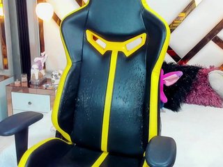 lady-ary Porn Show