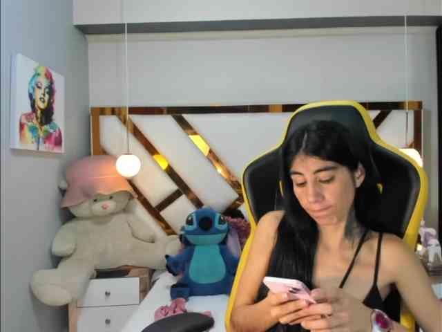 lady-ary webcam