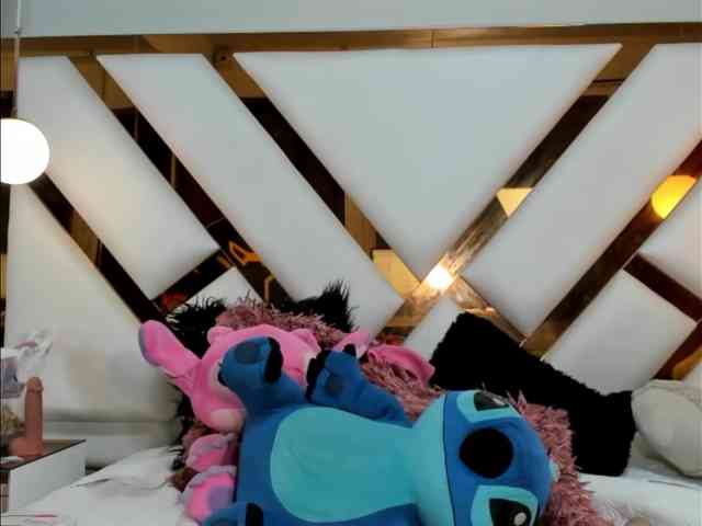 lady-ary webcam