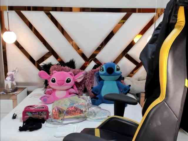 lady-ary webcam