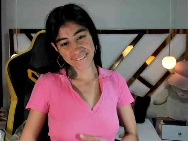 lady-ary webcam