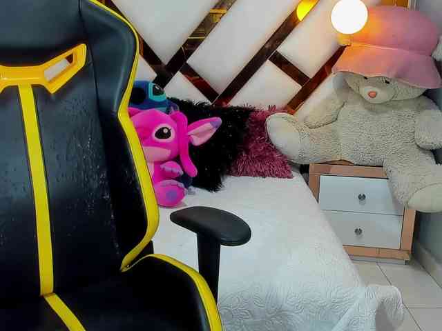 lady-ary webcam