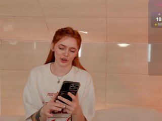 Phoenix_Margo Porn Show
