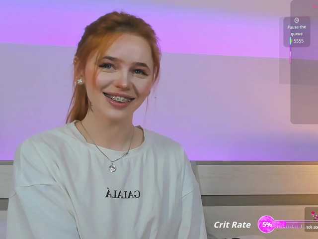 MissRedFox's BongaCams show and profile