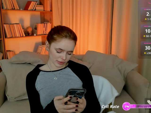 видео с MissRedFox