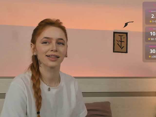 MissRedFox from BongaCams