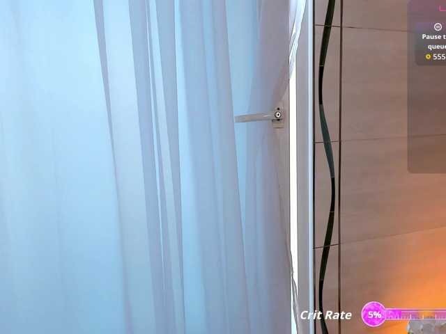 MissRedFox's BongaCams show and profile