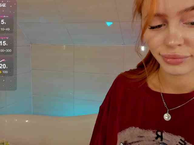 MissRedFox Live Webcam on BongaCams