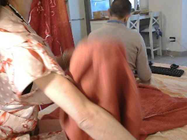 aliceanddave1 webcam