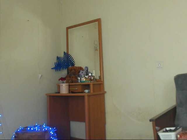 DiaFoxi's BongaCams show and profile