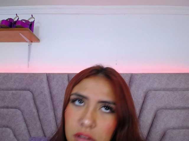 Jessica-Kraft's BongaCams show and profile