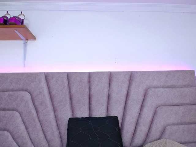 Jessica-Kraft's BongaCams show and profile