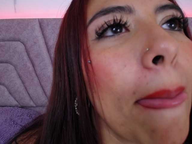 Jessica-Kraft's BongaCams show and profile