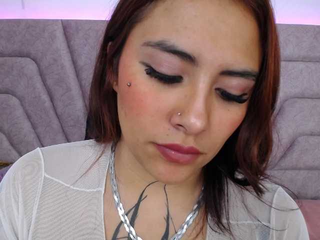 Jessica-Kraft's BongaCams show and profile