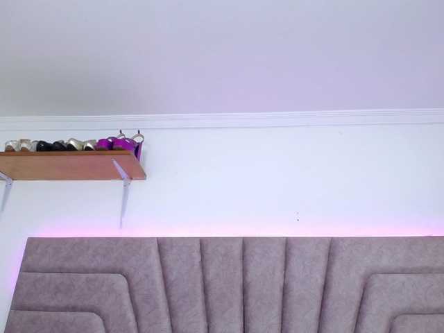 Jessica-Kraft's BongaCams show and profile