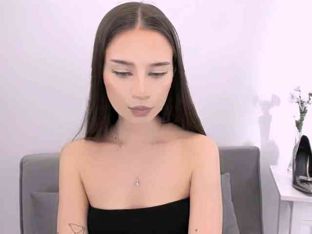 EmilyDirty Live Webcam on BongaCams