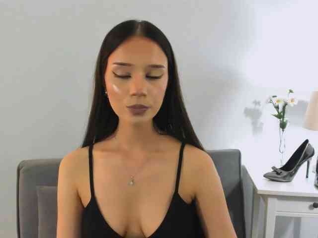EmilyDirty Live Webcam on BongaCams