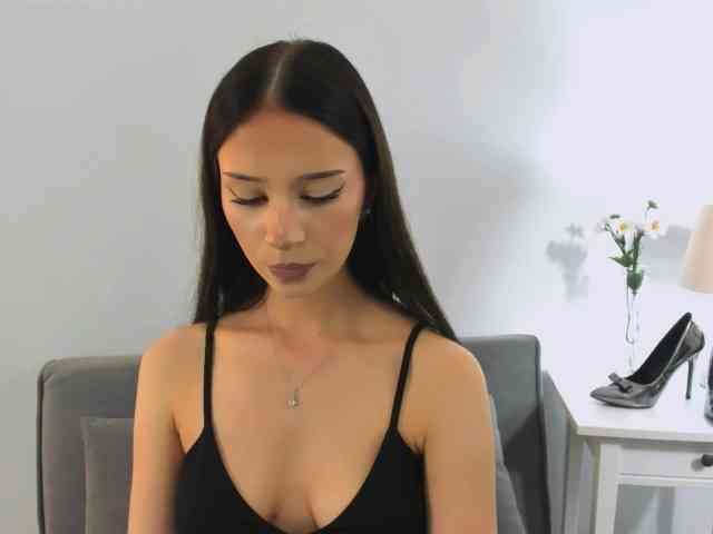 EmilyDirty Live Webcam on BongaCams