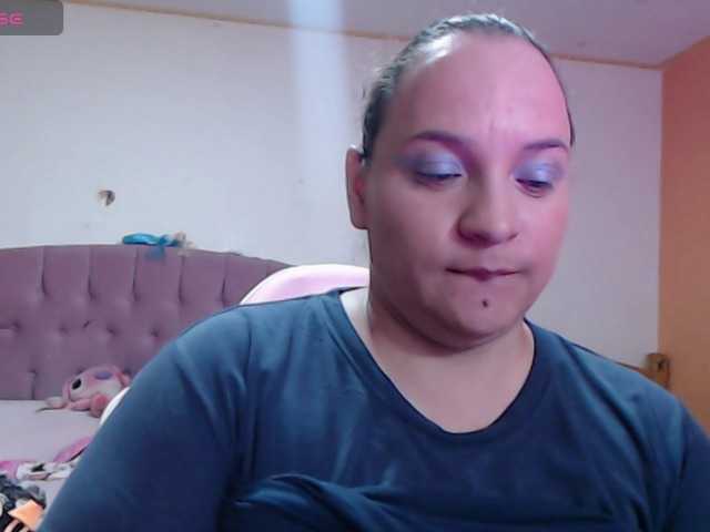 miaabrownn2's BongaCams show and profile