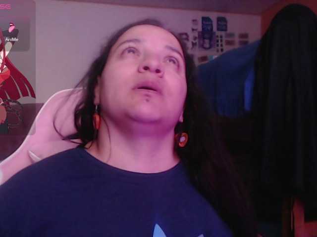 miaabrownn2's BongaCams show and profile