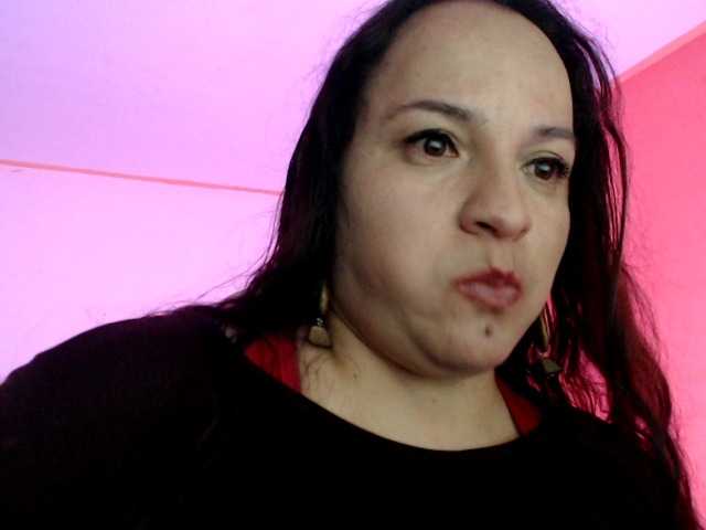 miaabrownn2 webcam