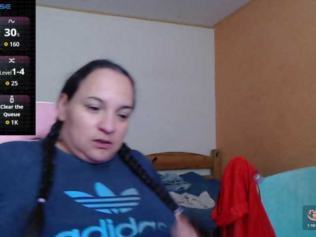 miaabrownn2's BongaCams show and profile