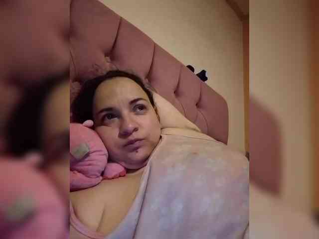 miaabrownn2 webcam