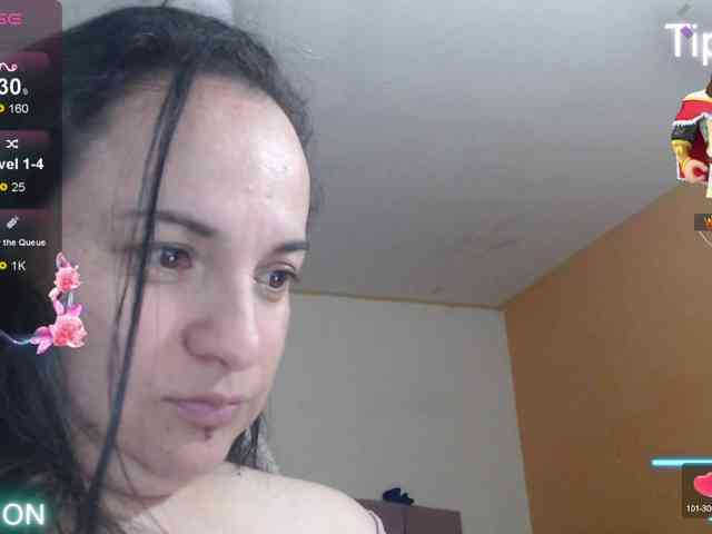 miaabrownn2 webcam