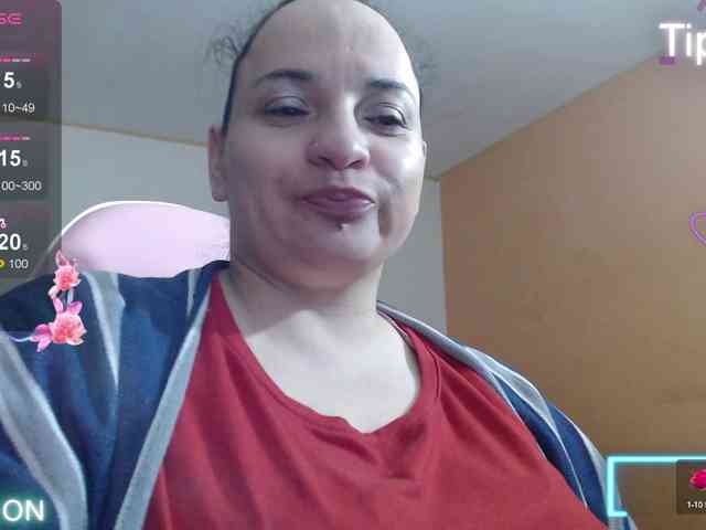 miaabrownn2 webcam