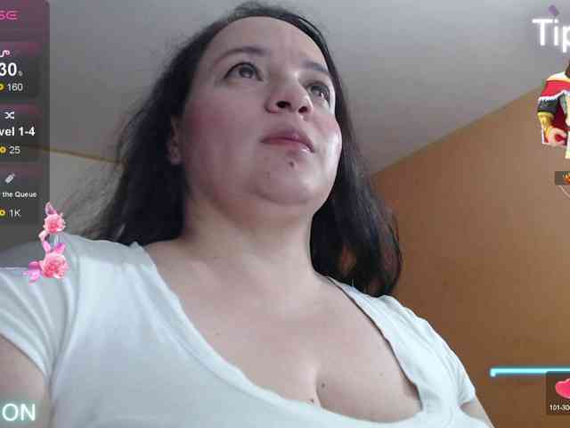 miaabrownn2 webcam