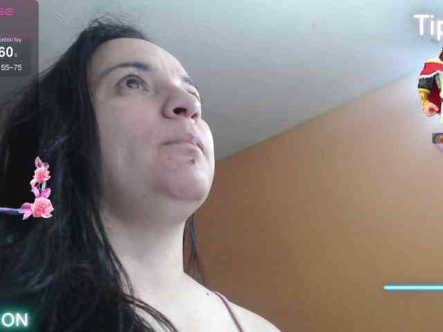 miaabrownn2 webcam