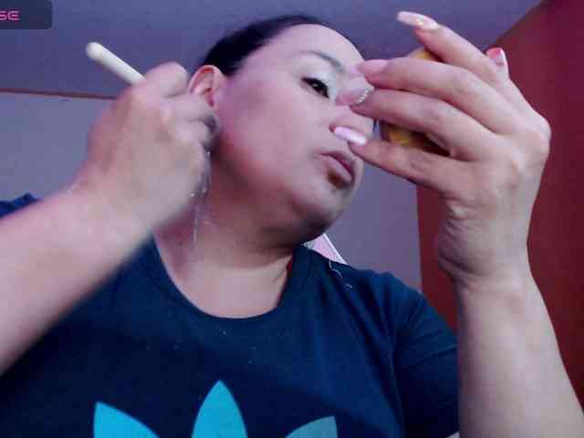 miaabrownn2 miaabrownn2