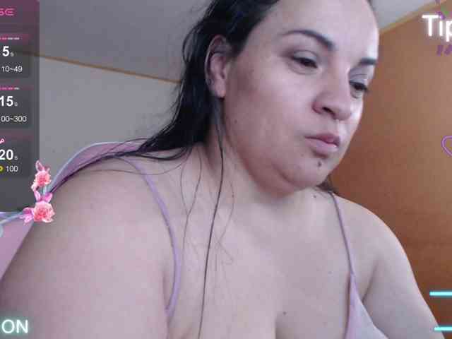 miaabrownn2 webcam